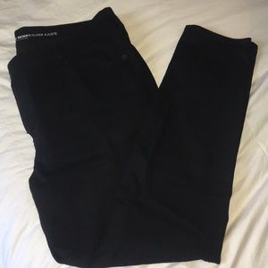 Old Navy Super Skinny Mid-Rise Black Jean